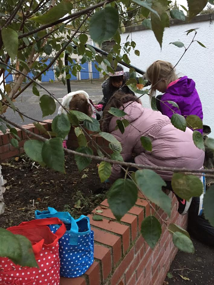 Playtime planting at Newhaven primary school